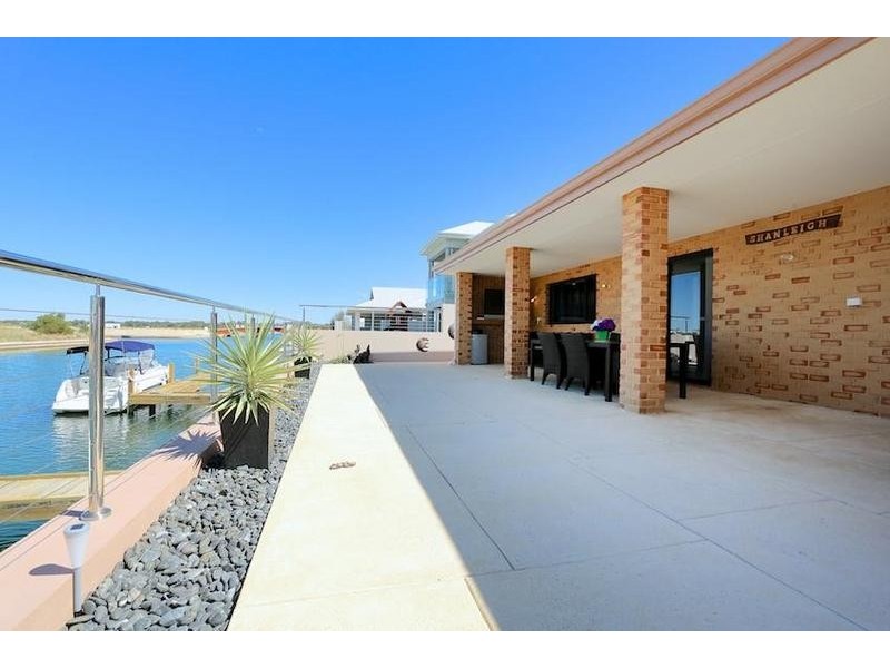 63 Waterlily Drive, Dudley Park WA 6210