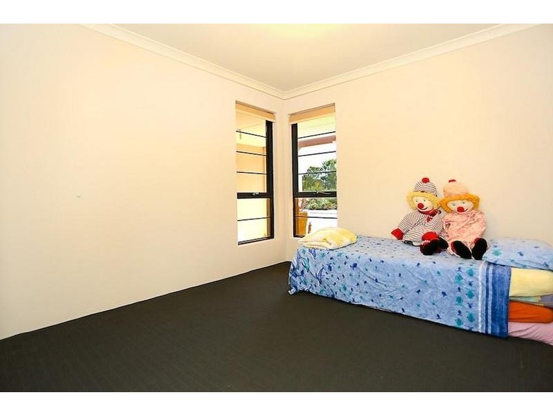 63 Waterlily Drive, Dudley Park WA 6210