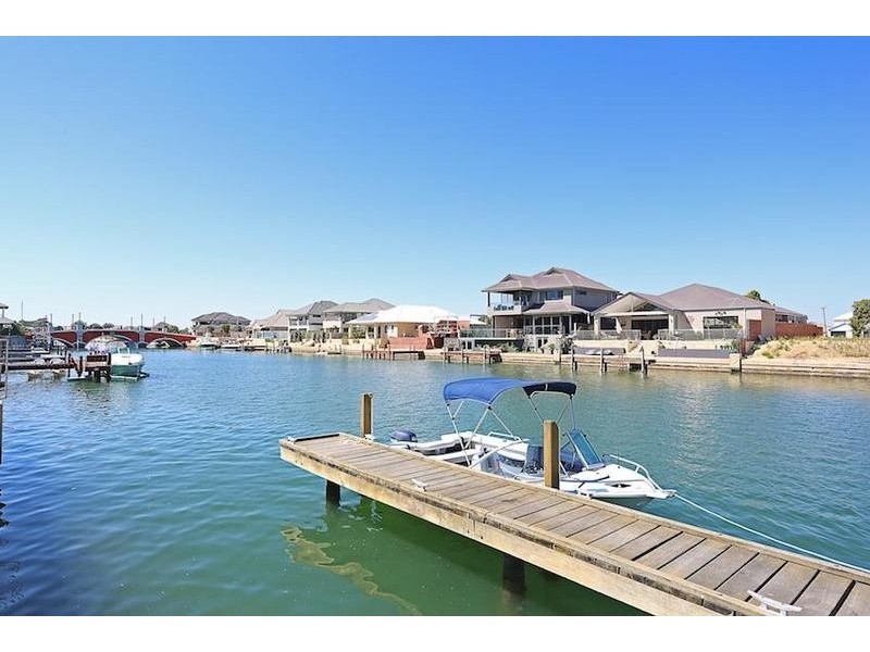 63 Waterlily Drive, Dudley Park WA 6210