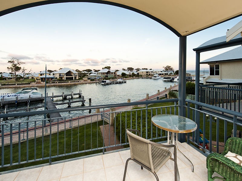 3 Waterford Retreat, Erskine WA 6210