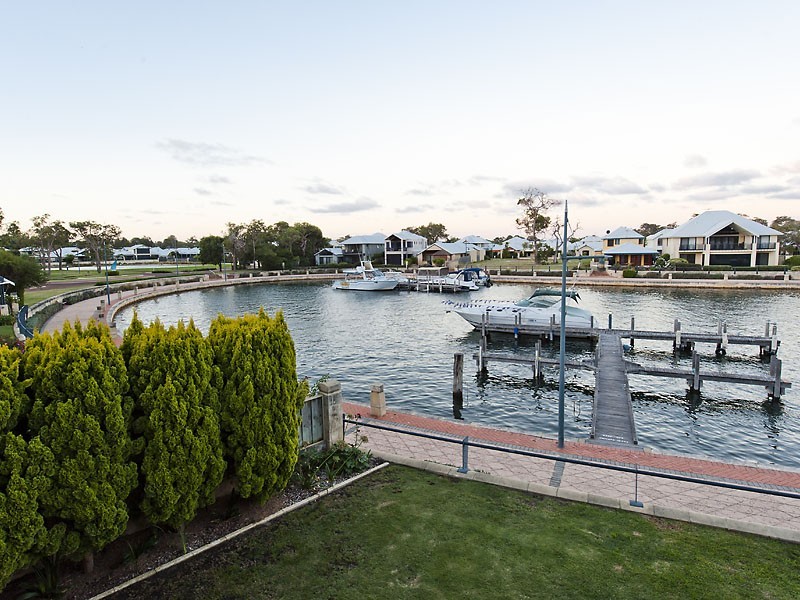 3 Waterford Retreat, Erskine WA 6210