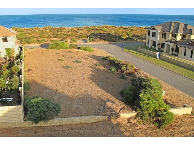7 Abeona Parade, Madora Bay WA 6210