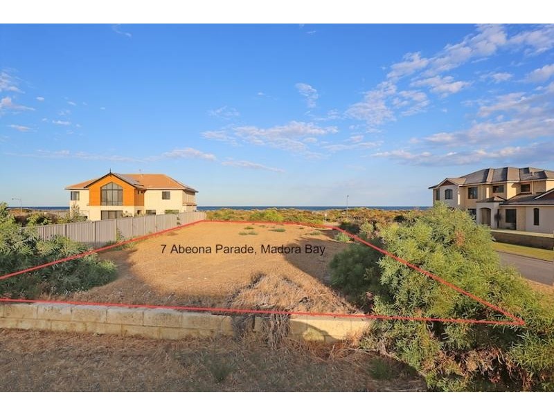 7 Abeona Parade, Madora Bay WA 6210