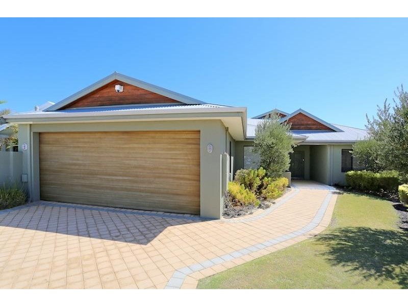 7 Ragamuffin, Halls Head WA 6210
