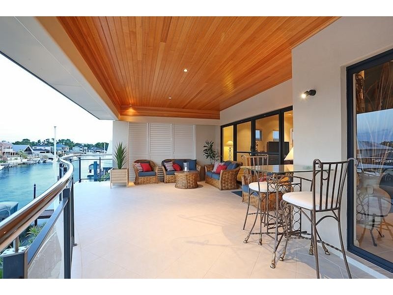 10 Brindabella Crescent, Halls Head WA 6210