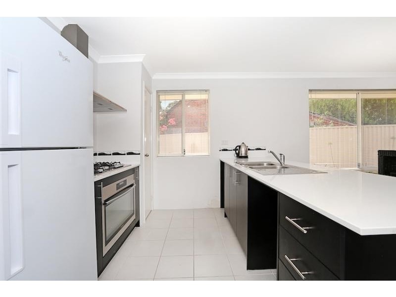 36 Gibbs Circuit, Ravenswood WA 6208