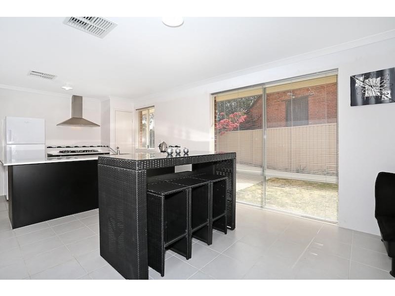 36 Gibbs Circuit, Ravenswood WA 6208