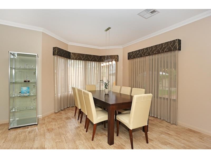 114 South Yunderup Road, South Yunderup WA 6208