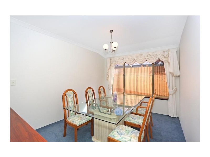 7 Warren Place, Dudley Park WA 6210