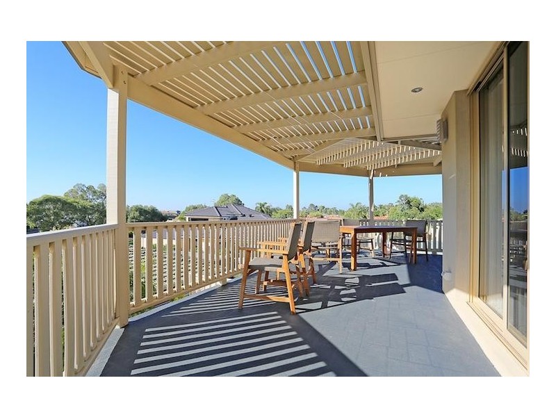 4 Nelson Street, Halls Head WA 6210