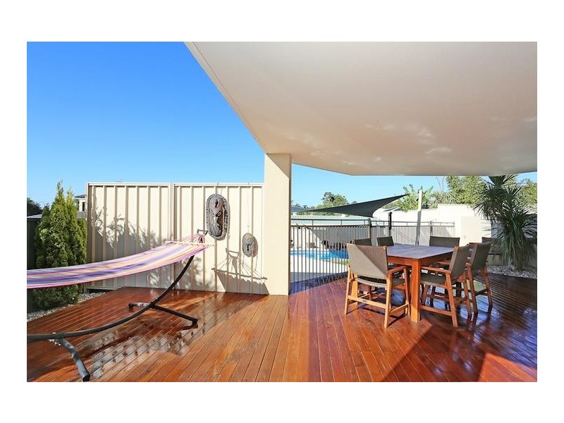 4 Nelson Street, Halls Head WA 6210