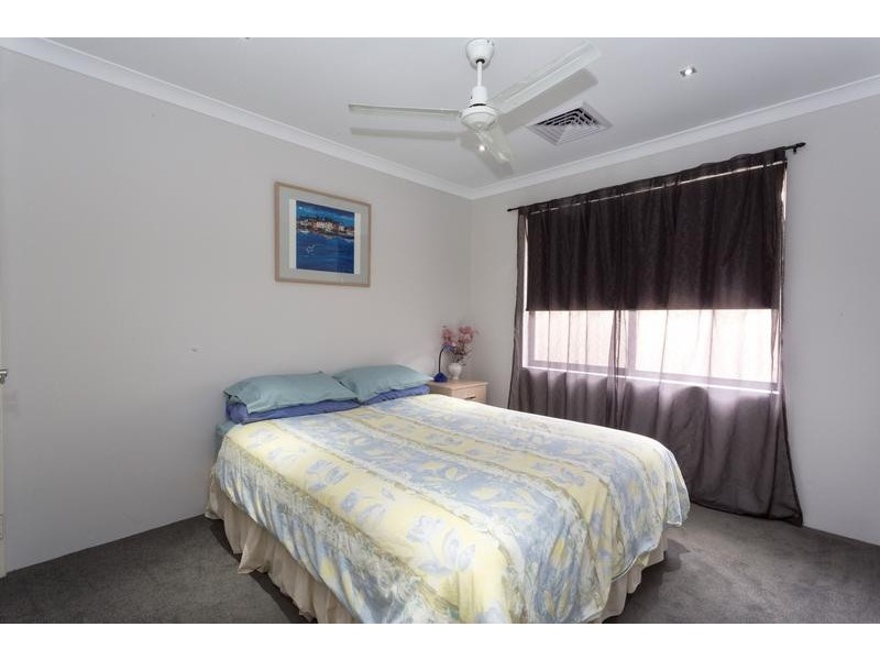 4 Bee Way, Falcon WA 6210