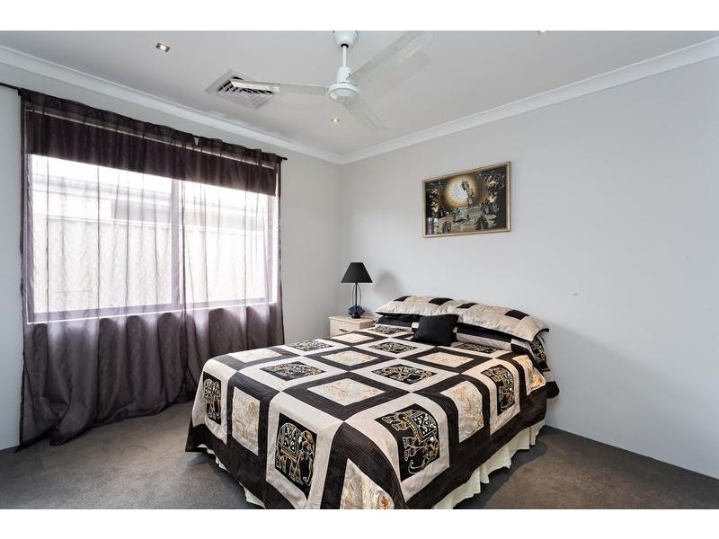 4 Bee Way, Falcon WA 6210