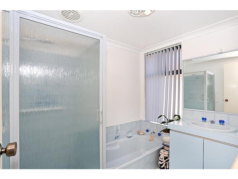 8 Madora Beach Road, Madora Bay WA 6210