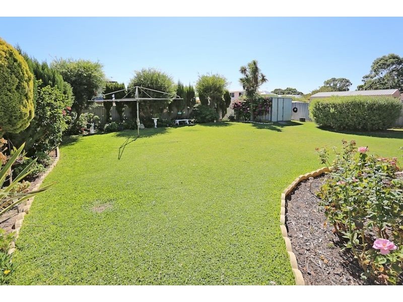 8 Madora Beach Road, Madora Bay WA 6210