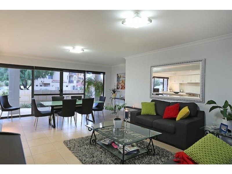 50 Westview Parade, Wannanup WA 6210