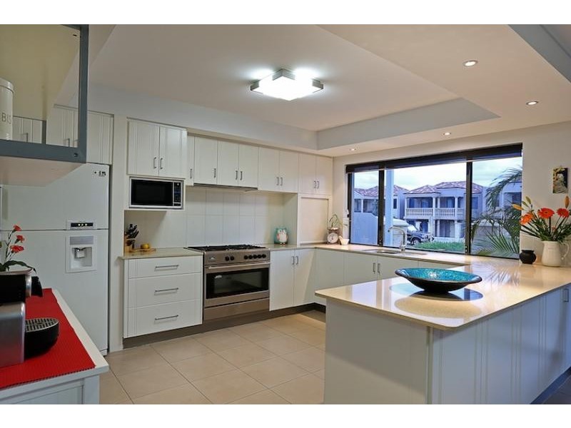 50 Westview Parade, Wannanup WA 6210