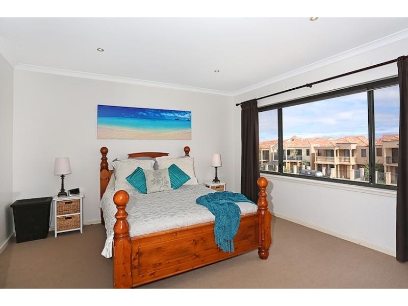 50 Westview Parade, Wannanup WA 6210