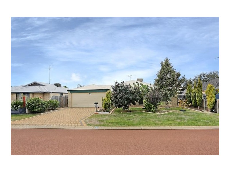 3 Aldenham Heights, Halls Head WA 6210