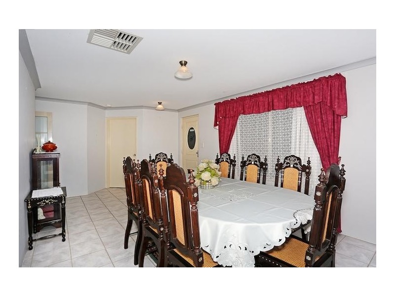 3 Aldenham Heights, Halls Head WA 6210