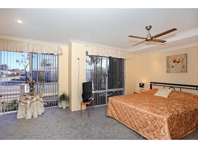 99 Willoughbridge Crescent, Erskine WA 6210