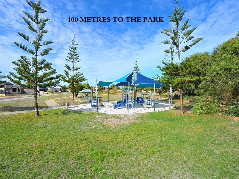 9 Discovery Cove, Halls Head WA 6210