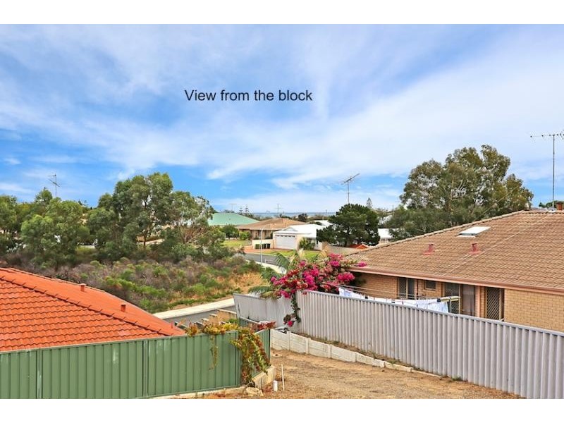 43A Portmarnock Circuit, Halls Head WA 6210