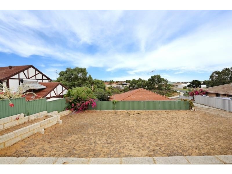 43A Portmarnock Circuit, Halls Head WA 6210