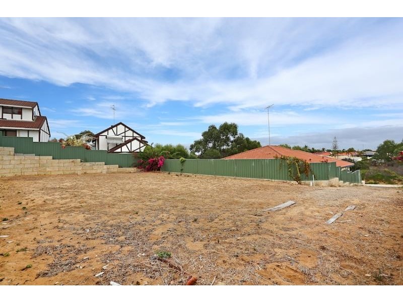 43A Portmarnock Circuit, Halls Head WA 6210