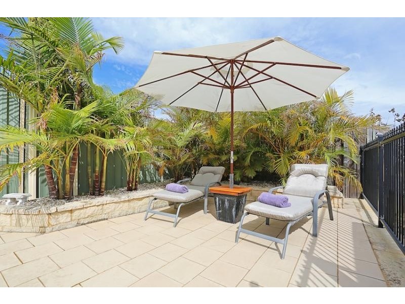 37 Bookleaf Loop, Halls Head WA 6210