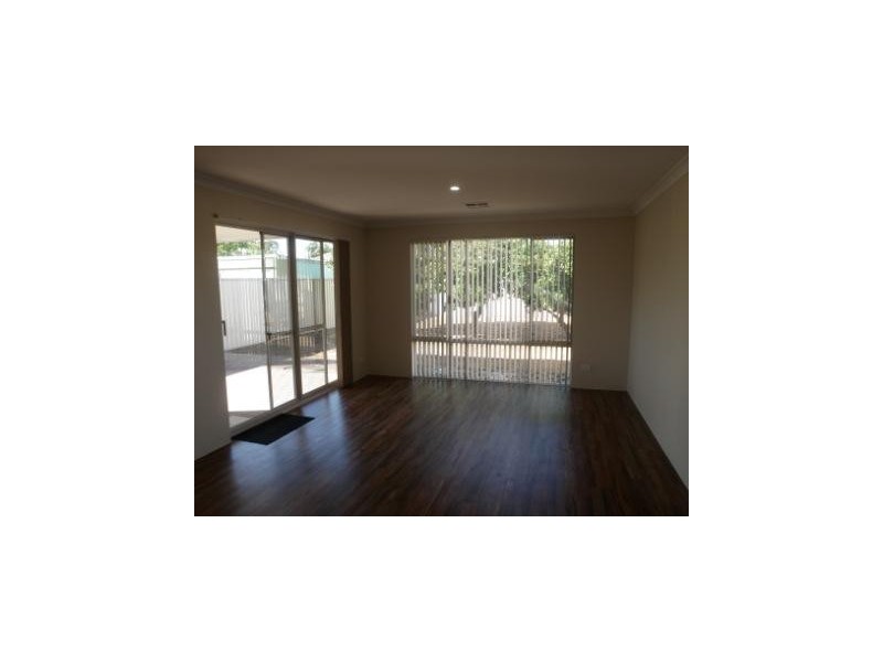 A/36 Kitchener Street, Dudley Park WA 6210