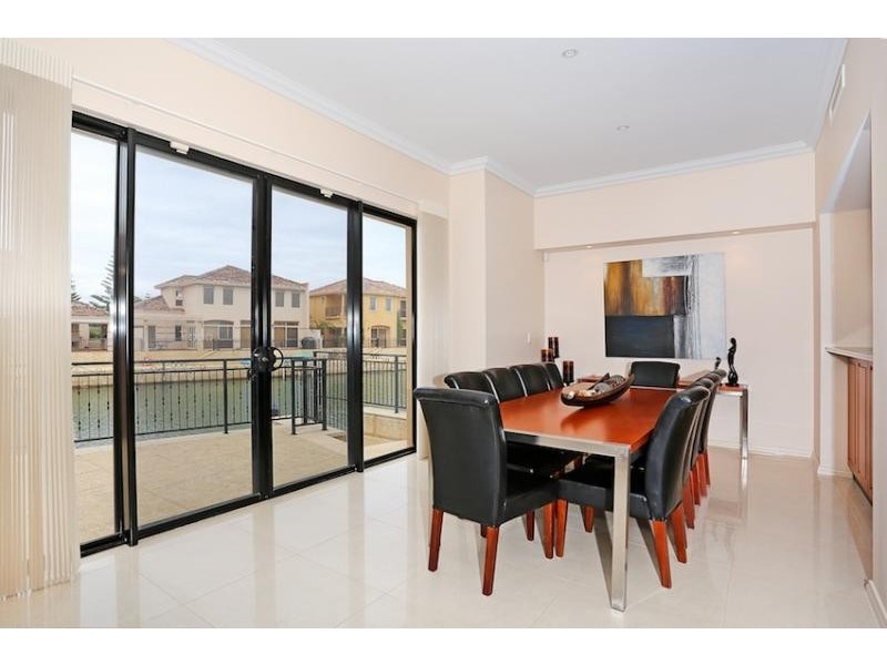 5 Port Quays, Wannanup WA 6210