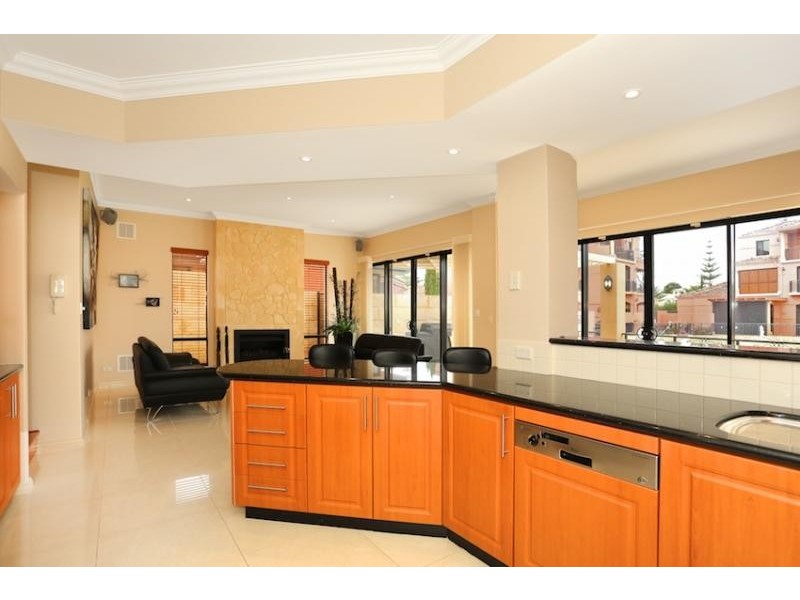 5 Port Quays, Wannanup WA 6210