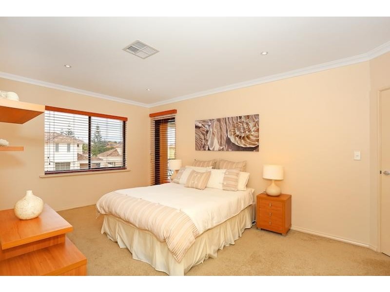 5 Port Quays, Wannanup WA 6210
