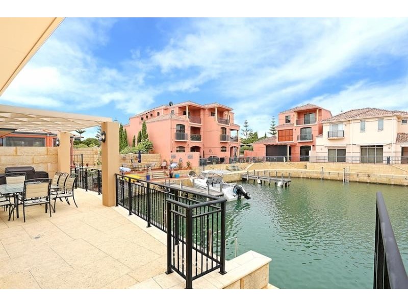 5 Port Quays, Wannanup WA 6210