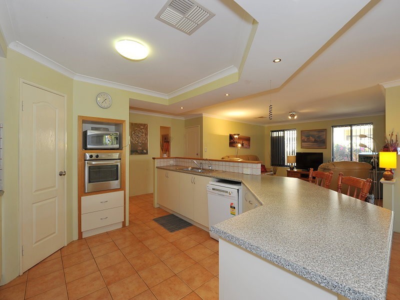 19 Heyerdahl Way, Dudley Park WA 6210