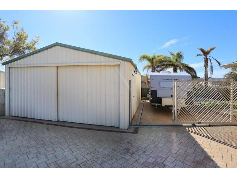 40 Pallas Way, San Remo WA 6210