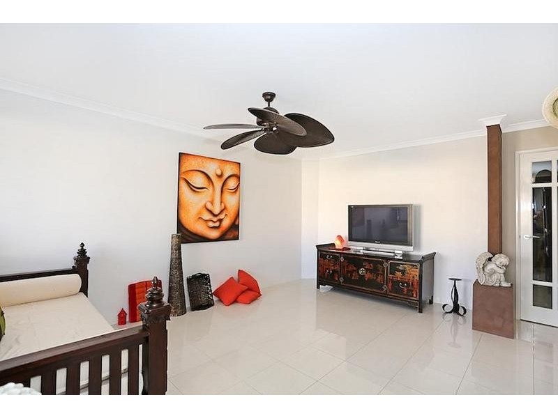 24 Adriana Way, Halls Head WA 6210