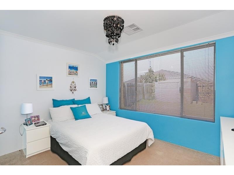 52 Seascapes Boulevard, Halls Head WA 6210