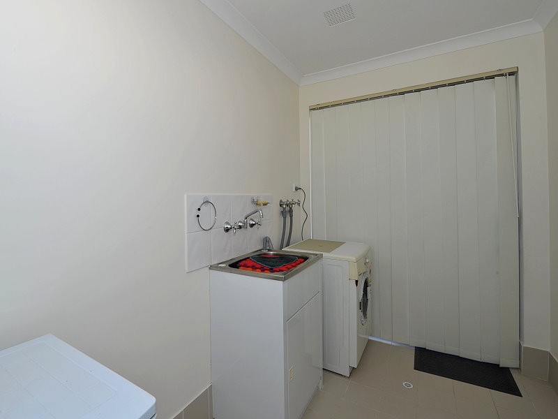 36 Seascapes Boulevard, Halls Head WA 6210