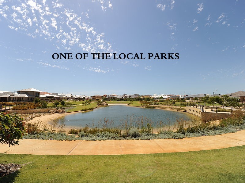 36 Seascapes Boulevard, Halls Head WA 6210