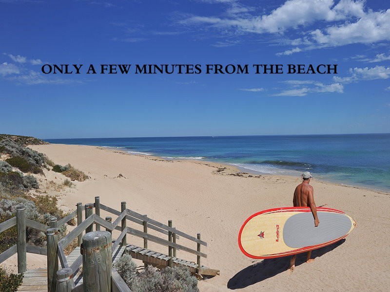 36 Seascapes Boulevard, Halls Head WA 6210
