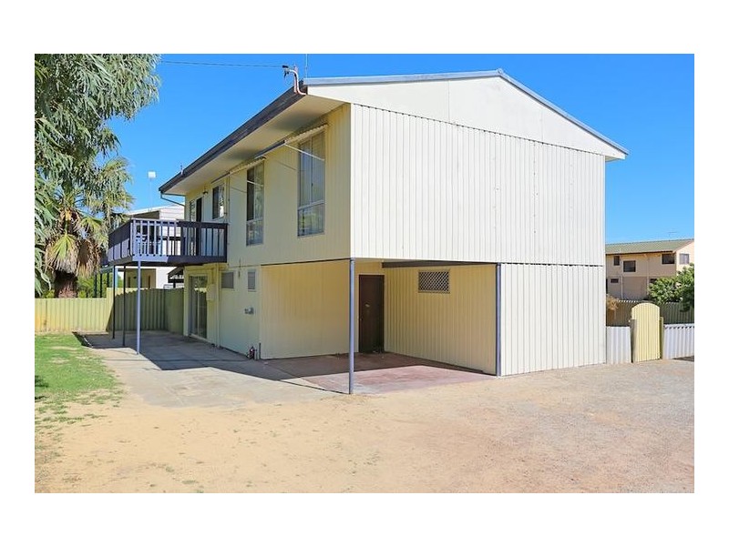 18 Pepper Street, Falcon WA 6210