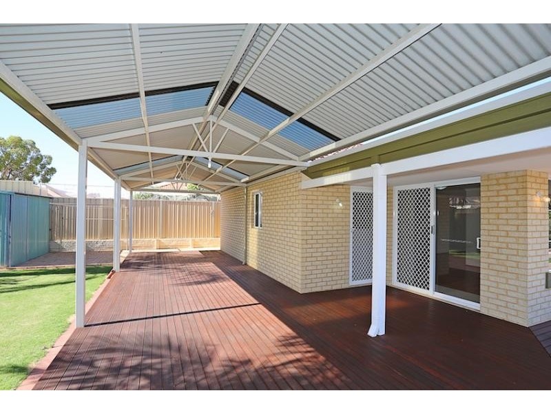 25 Brouwer Trail, Dudley Park WA 6210