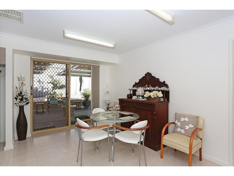 2B Grange Court, Halls Head WA 6210