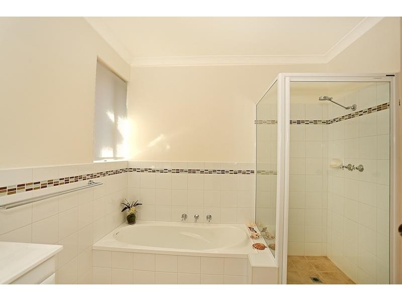 2B Grange Court, Halls Head WA 6210