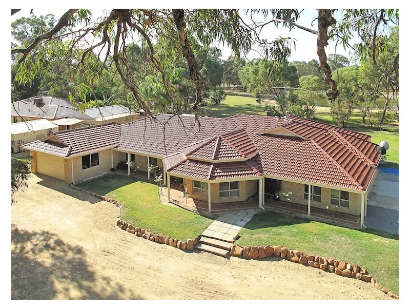 14 Carrick Cross, Greenfields WA 6210