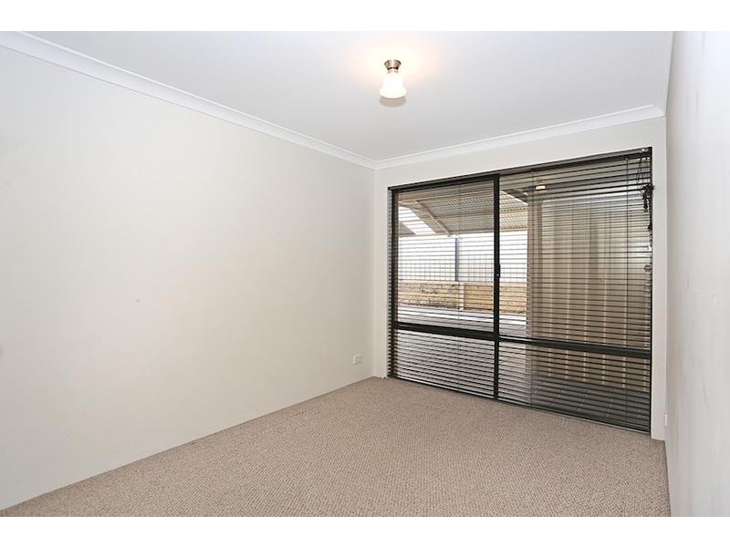 30 Camden Wy, Meadow Springs WA 6210