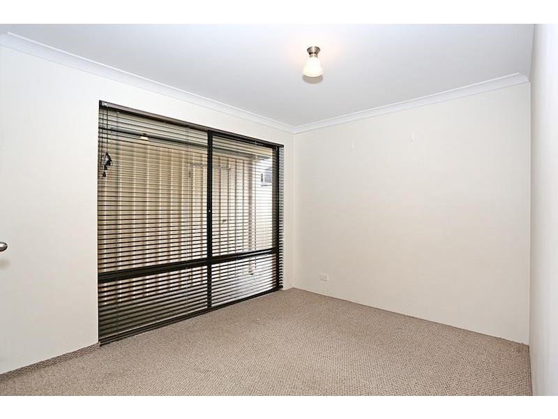 30 Camden Wy, Meadow Springs WA 6210