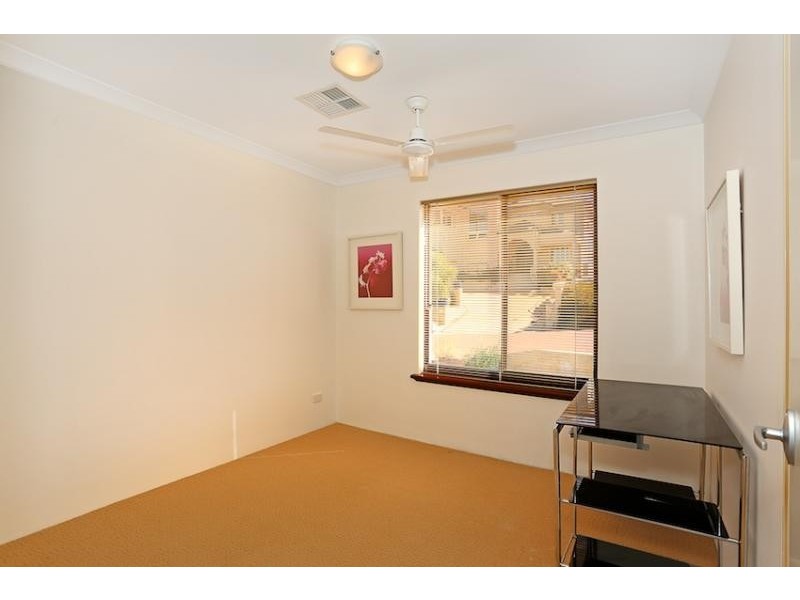 38 Abrolhos Quay, Wannanup WA 6210